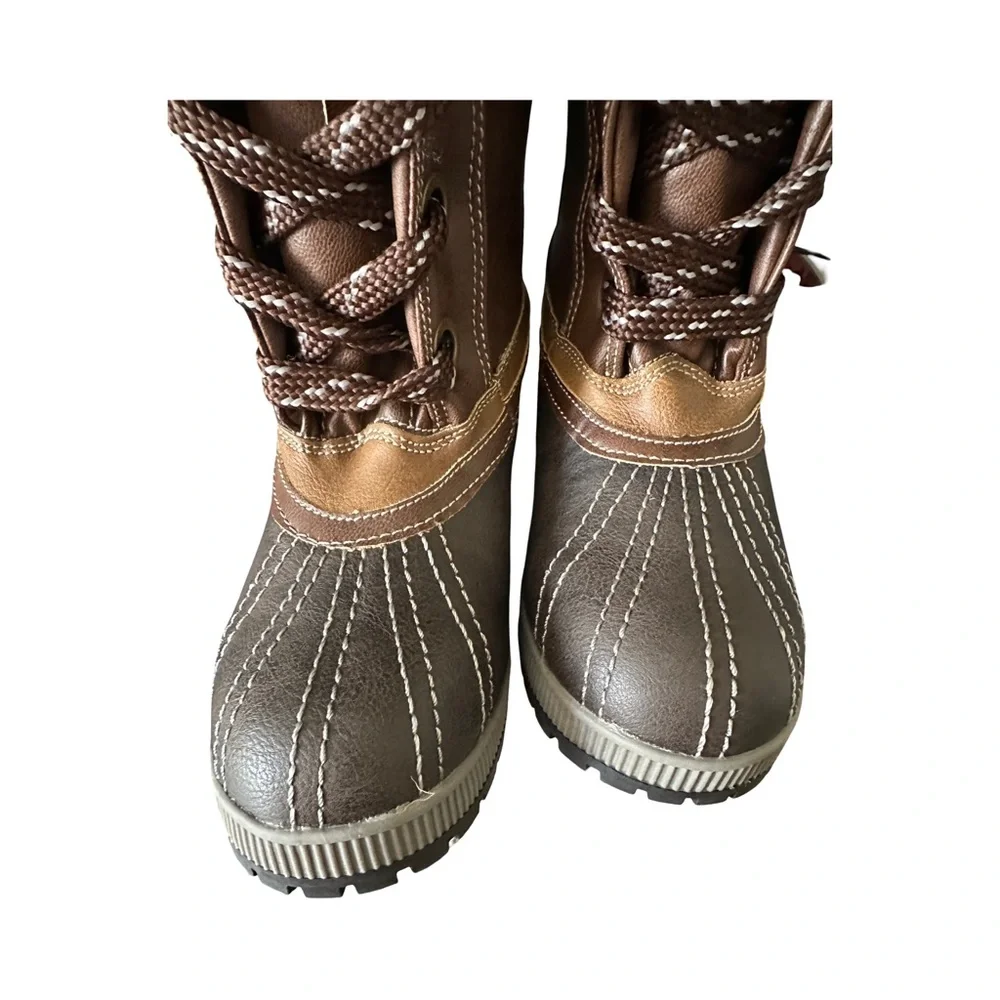 NWT London Fog Brown and Tan Women's Boots Sz 8